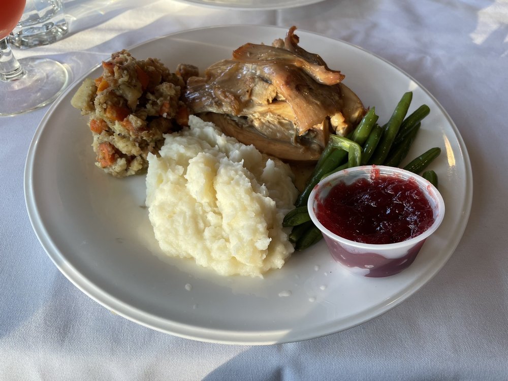Pine Grove Inn of East Patchogue