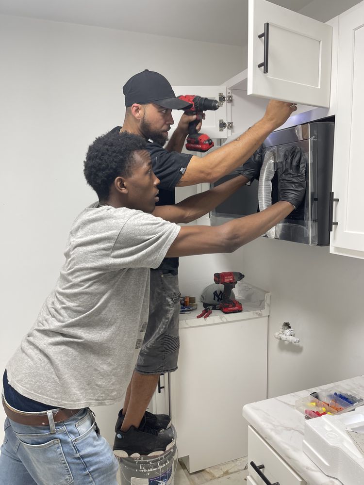 HIs & Hers Handyman Maintenace