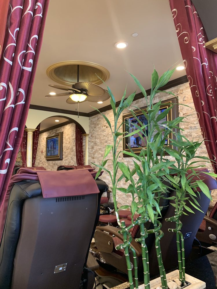 Anthony Vince Nail Spa