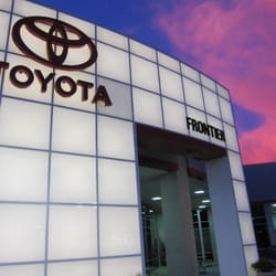 Frontier Toyota 173 Photos 656 Reviews Car Dealers 23621 Photo Of Frontier Toyota Valencia Ca United States