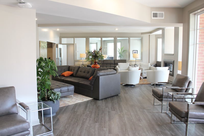 image of business U & I Home Decorating and Staging