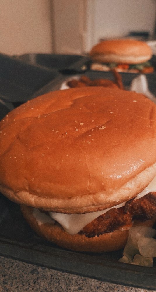 Burger 21 - New Tampa Burger 21 - New Tampa