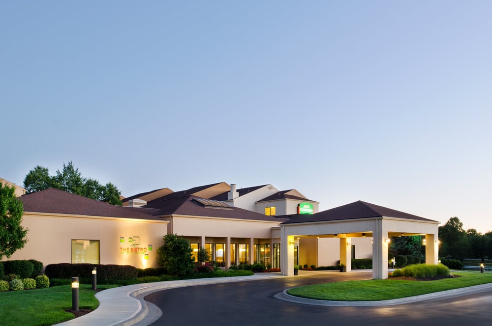 Courtyard Marriott 22 Photos & 15 Reviews Hotels 11301 Metcalf