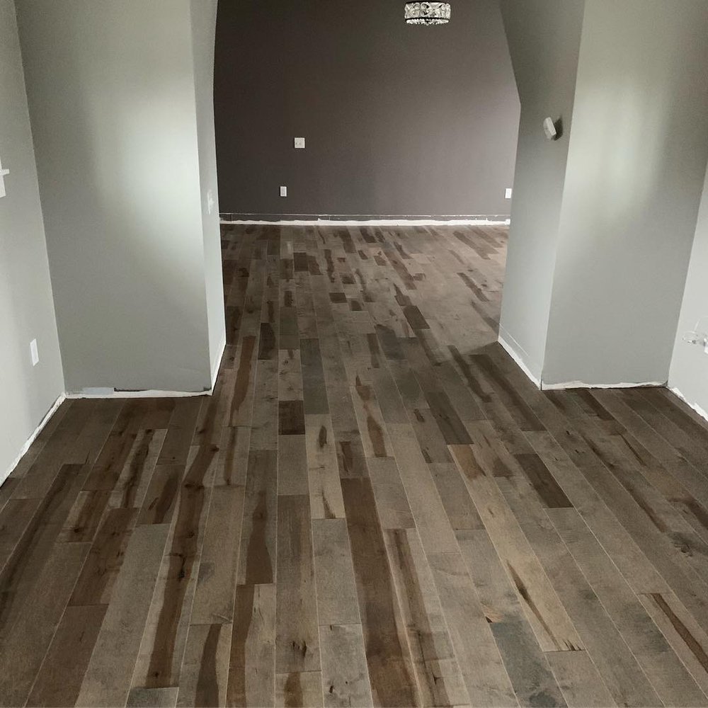image of business A&M Perfect wood floor