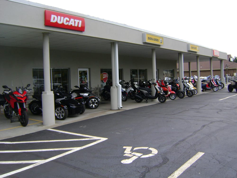 Reno’s Powersports KC 10 Photos & 12 Reviews Motorsport Vehicle Dealers 13611 Holmes Rd