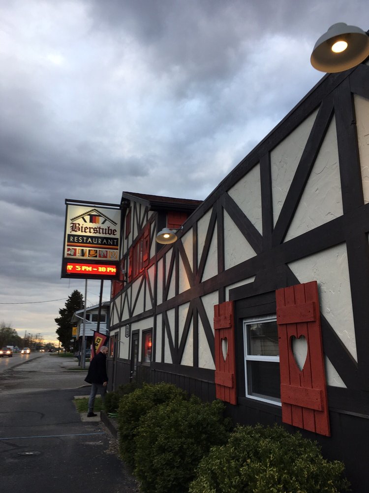 The Bierstube 24 Photos & 25 Reviews German 1724 Lafayette Ave