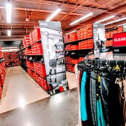 nike outlet tejon