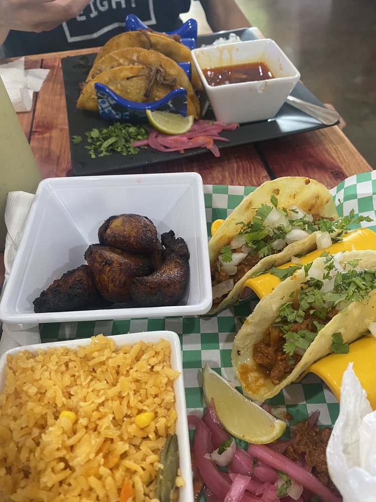 La Chilanga Taco House