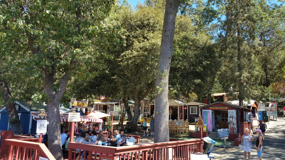 Oak Tree Village Oak Glen 2019 All You Need to Know BEFORE You Go