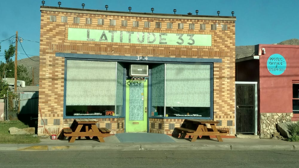 Latitude 33 49 Photos & 86 Reviews Asian Fusion 304 S Pershing St