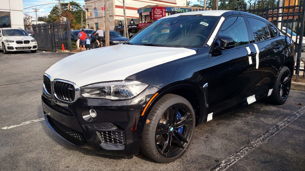 BMW of Bayside
