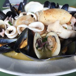 Ed S On Lake Norman 164 Photos 257 Reviews Seafood 643 Photo Of Ed S On Lake Norman Mooresville Nc United States Zuppa Di