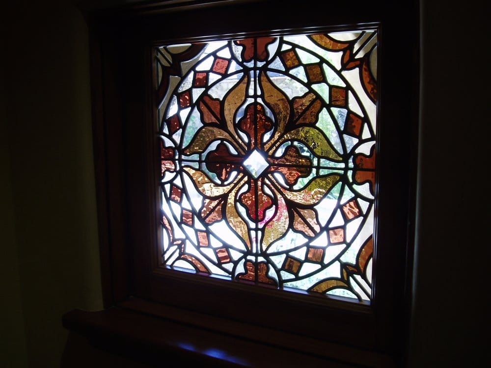 image of business English Tudor Cottage Glass Works