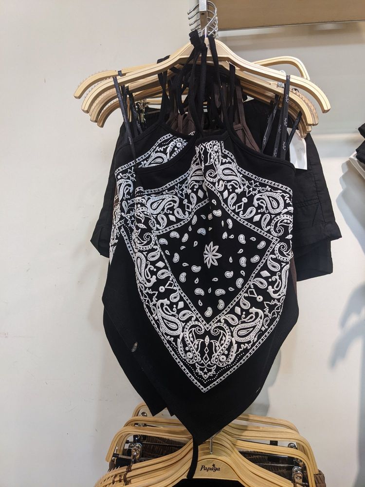 Papaya Clothing
