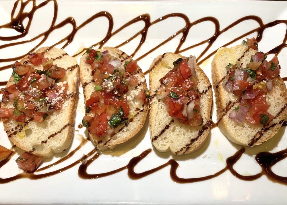 Amici's Trattoria Italiana