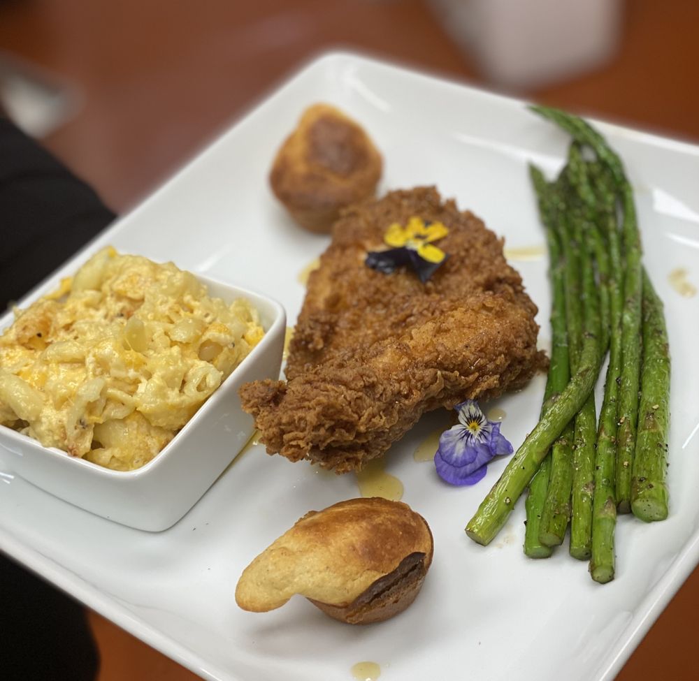 Soulivia's Art + Soul Restaurant