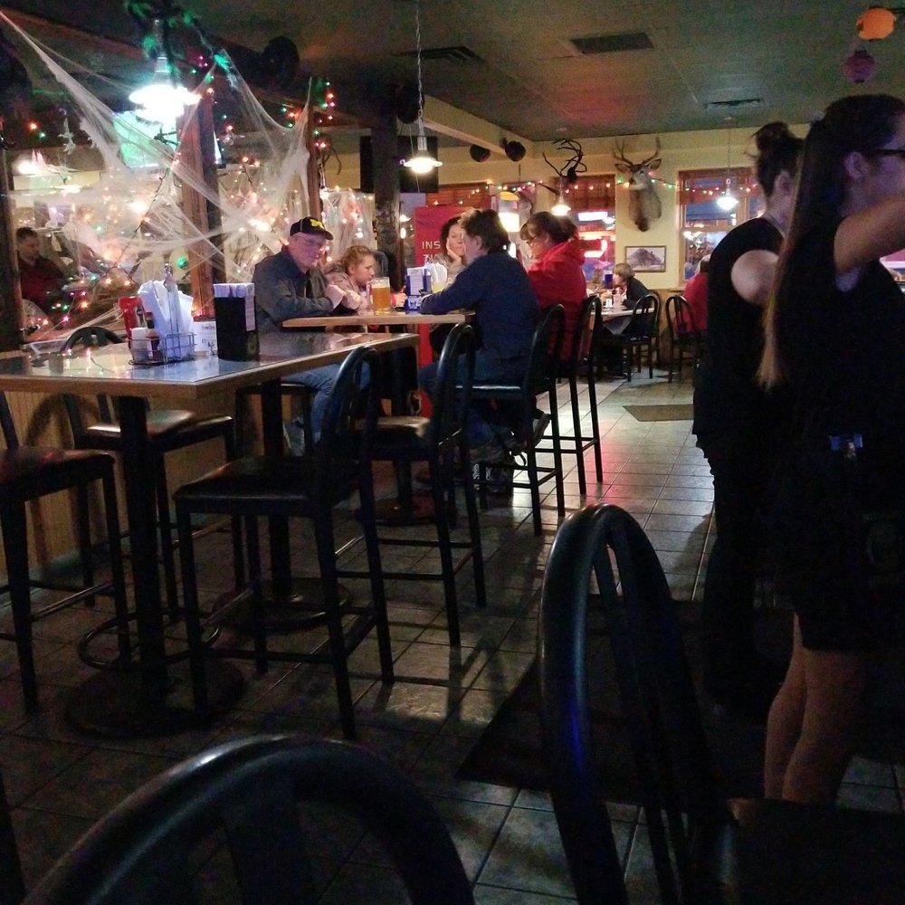 JJ’s Steak & Pizza House 11 Photos & 47 Reviews Pizza 411 N 2nd