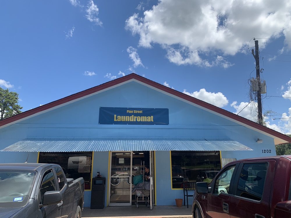 Pine Street Laundromat