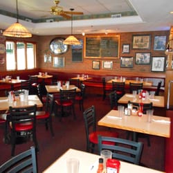 Sunset Grill 25 Photos 62 Reviews American Traditional 823 Photo Of Sunset Grill Ithaca Ny United States The Dining Room Is