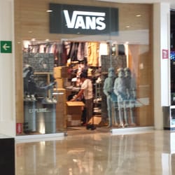 vans plaza las flores vans plaza las flores