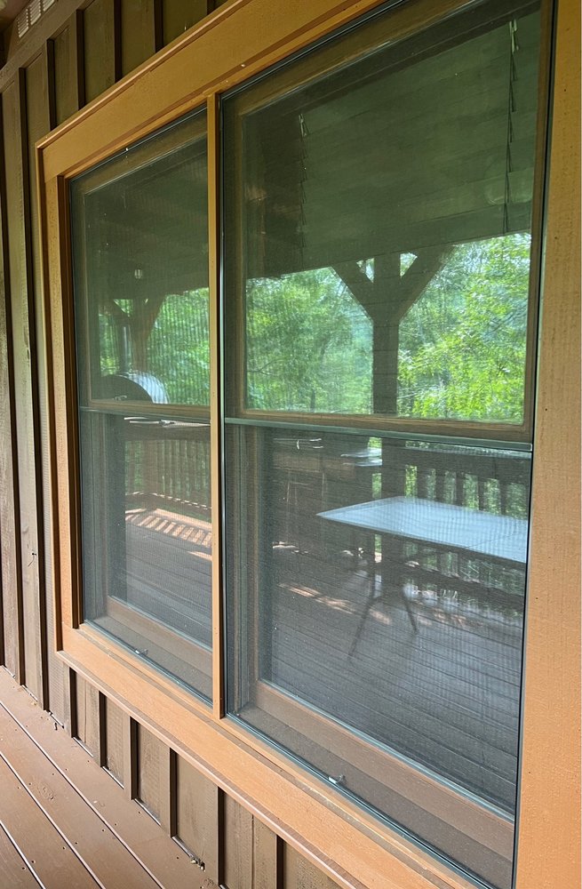East Mountain Screen and Patio