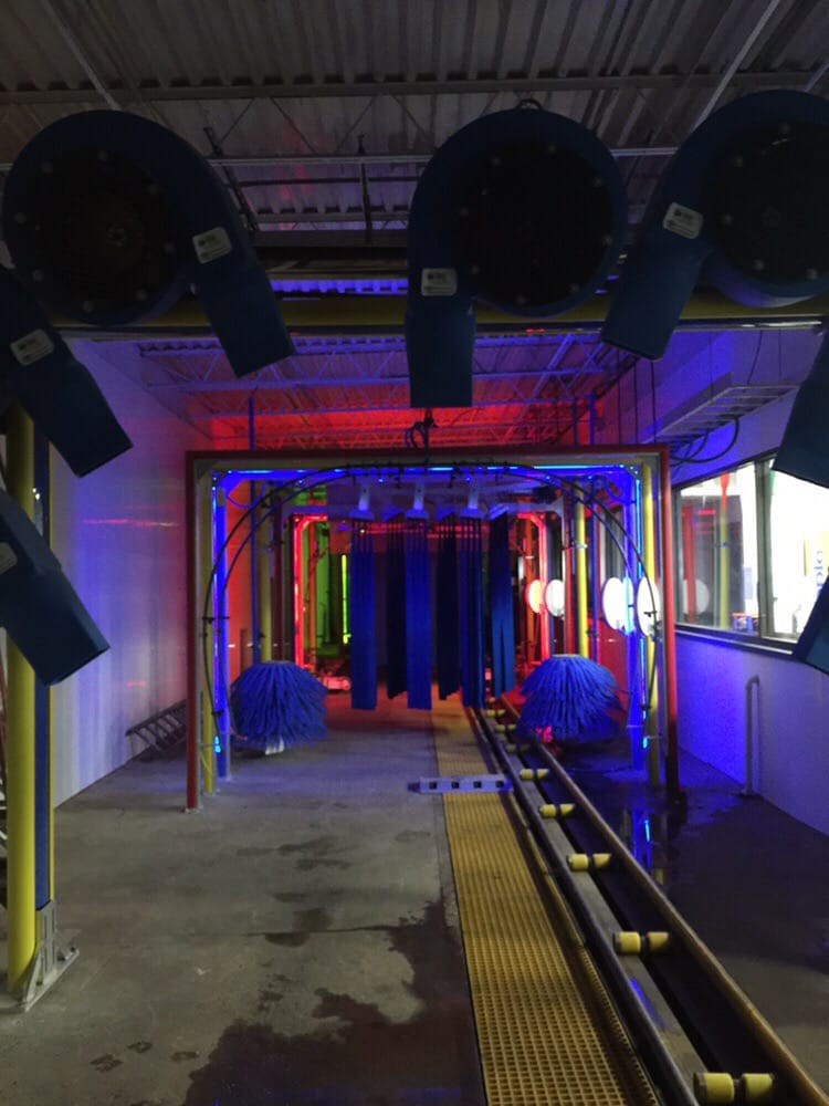 Wash N Roll Car Wash & Auto Repair 48 Photos & 24 Reviews Car Wash