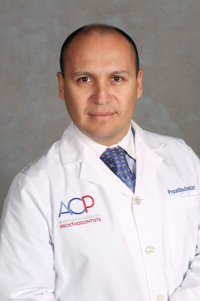 image of business Sergio Ortegon, DDS, MS