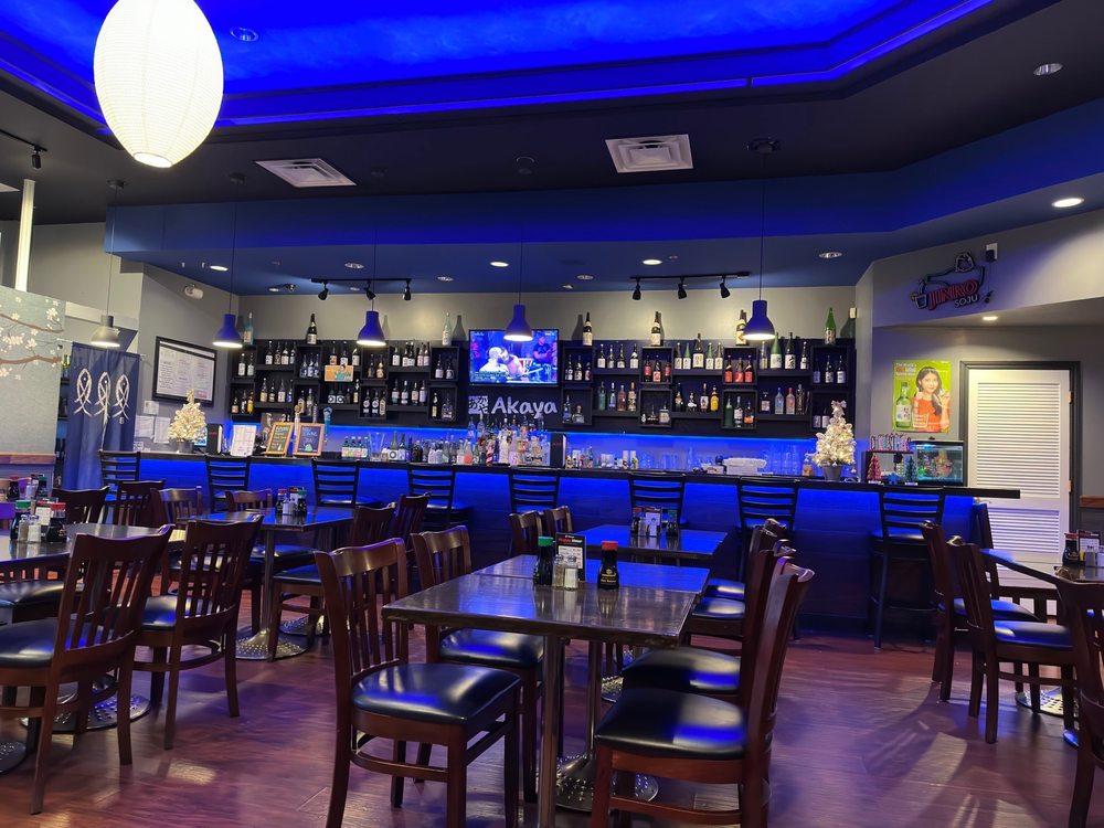 Akaya Sushi, Izakaya & Ramen