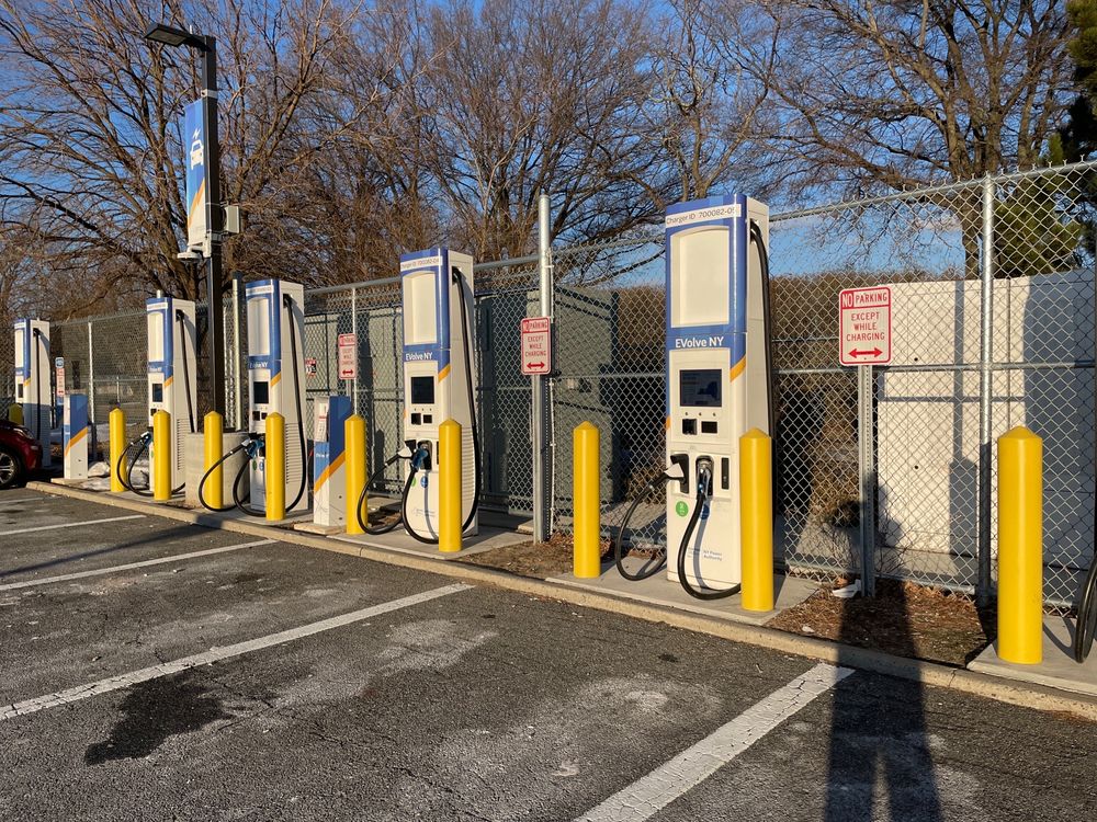 JFK International Airport JFK Cell Phone Lot