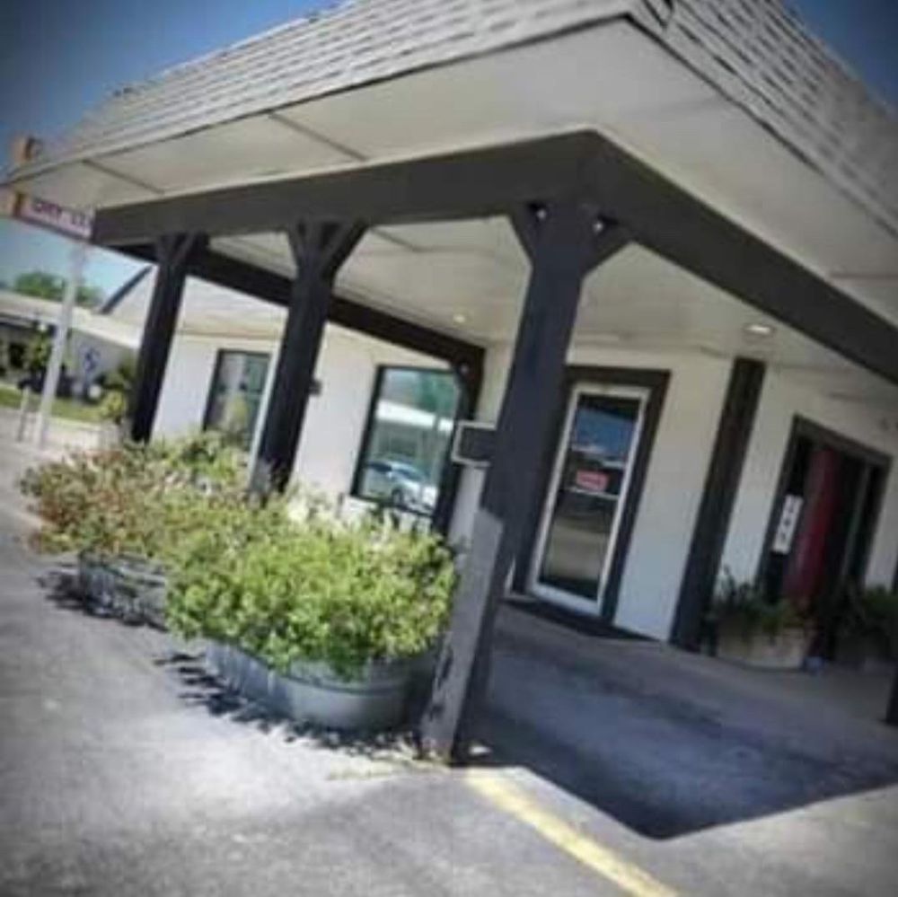 Albritton's Finer Dry Cleaners