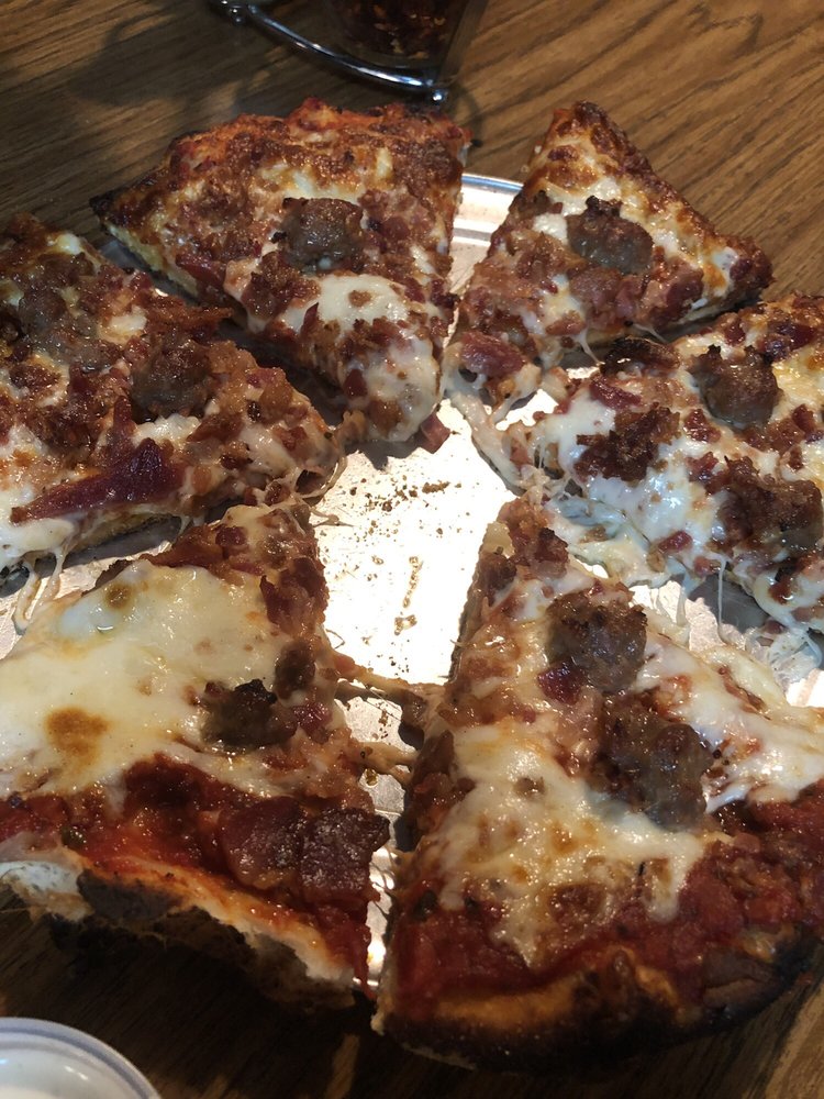 Old Town Pizza Tap House 421 Photos 535 Reviews