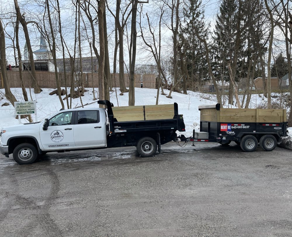Giadele's Junk & Waste Removal