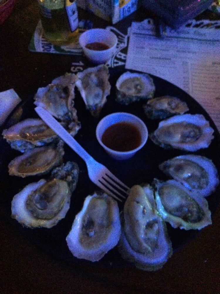 Shuckers HalfShell Oyster Bar Live/Raw Food 4806 Jackson Cove Rd