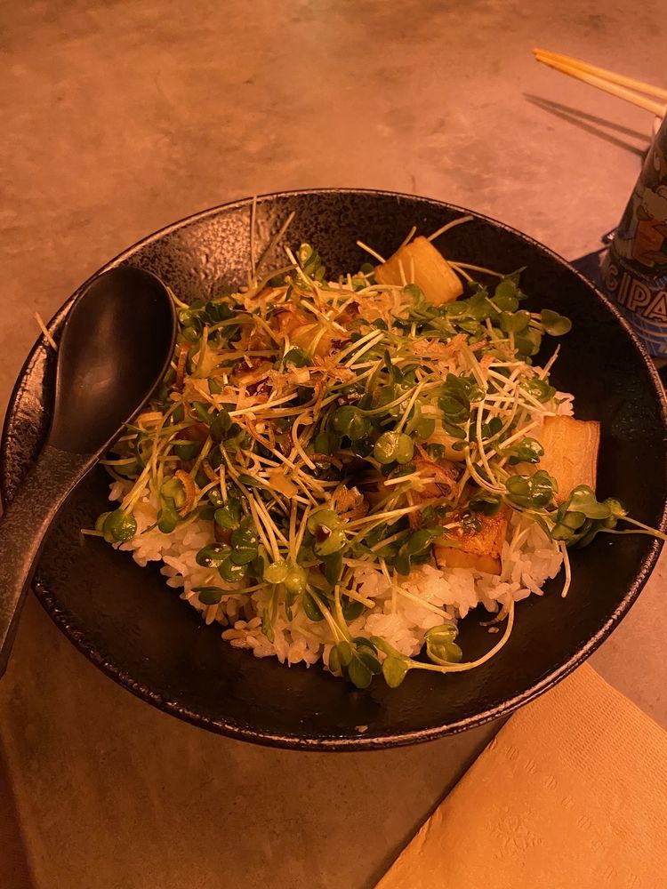 Gyoza Bar
