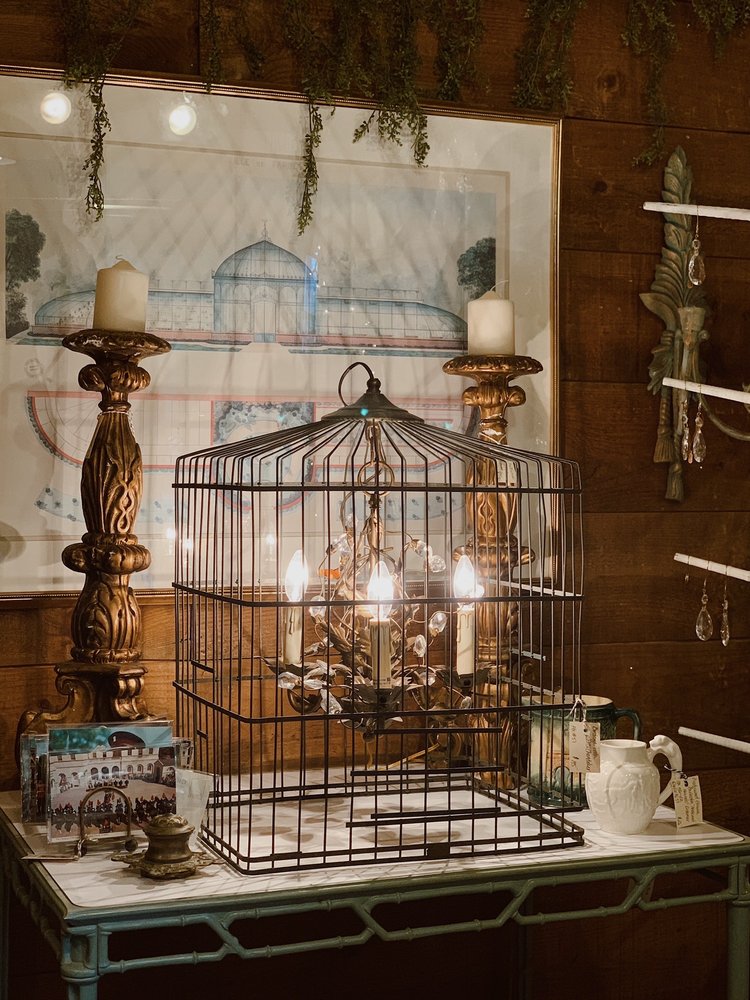 Antiques Barn
