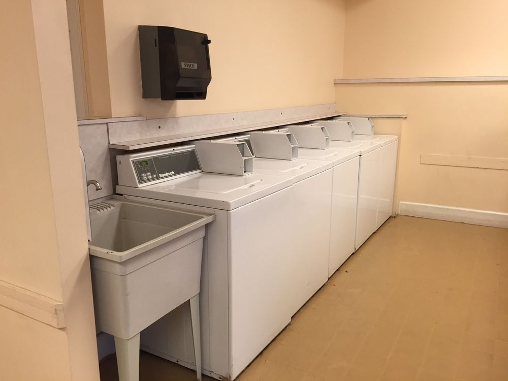 Lansing Laundry