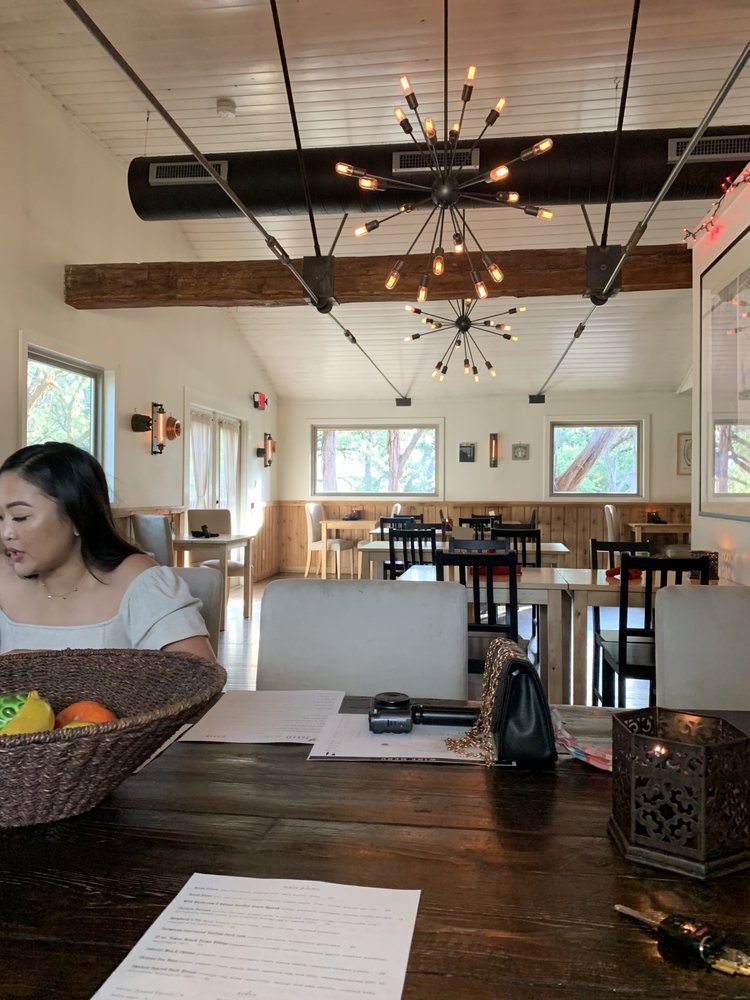 Jobell Cafe & Bistro