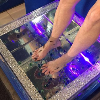 Garra Fish Spa Day Spas 400 Ernest W Barrett Pkwy Nw Kennesaw Photo Of Garra Fish Spa Kennesaw Ga United States My Feet With