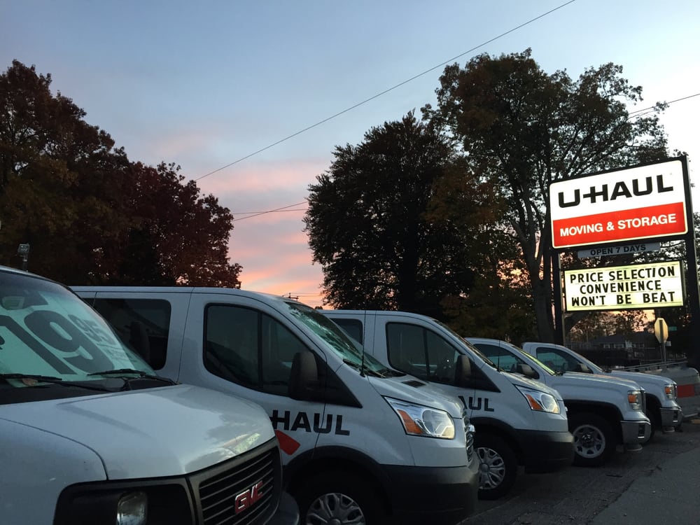 UHaul of Lowell 13 Reviews Self Storage 1614 Middlesex St