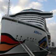 Aida Cara New 28 Photos Boat Tours Am Strande 3 D