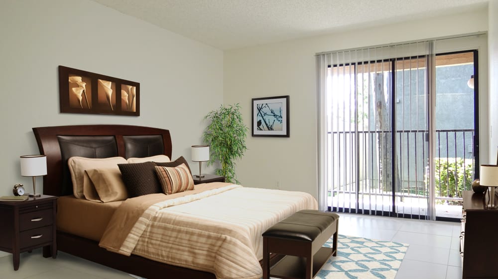 Cambria Villa Apartments