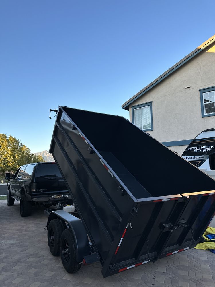 Deestroy Junk Removal and Demo