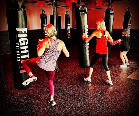 AOC3809＊an＊gyM Workout Anytime Kettering, 2234 S Smithville Rd, Kettering