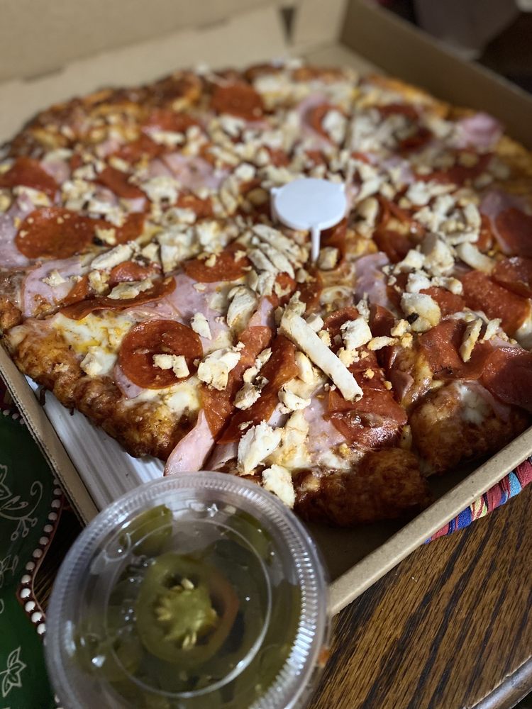 Me-n-Ed's Pizzeria