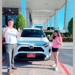 Mike Calvert Toyota 156 Photos 208 Reviews Car Dealers 2333 Photo Of Mike Calvert Toyota Houston Tx United States Having Fun Under