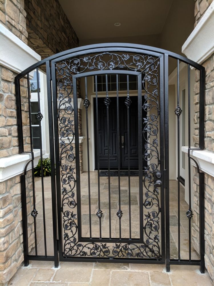 Pronto Garage Doors & Gates