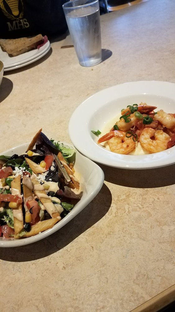 Cuarto Dining Commons