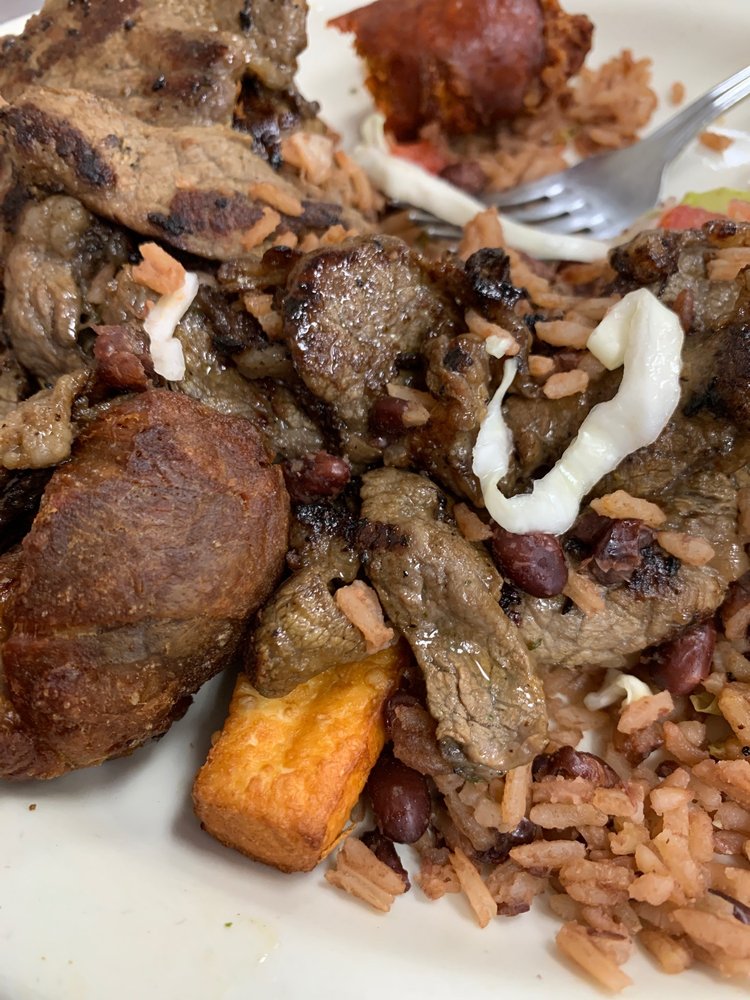 Pupuseria Doña Maria