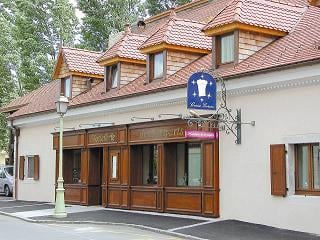 Hostellerie des Remparts - Delle