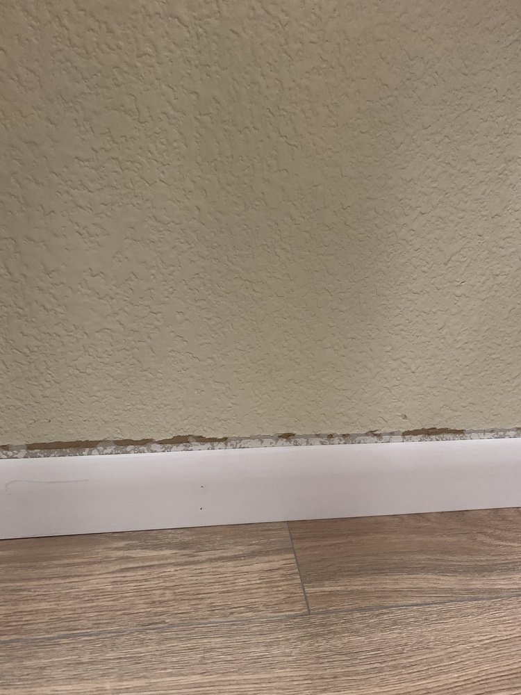 Floor & Decor